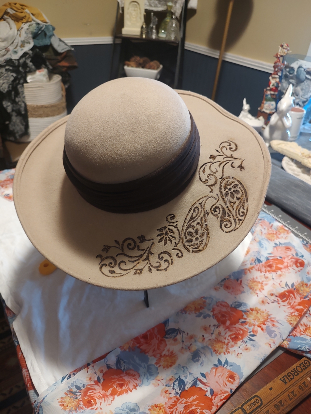 Beige burned Wide-Brim Felt Hat